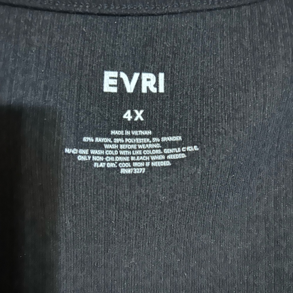 Evri 4X black long sleeve tie front blouse